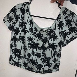 Crop top
